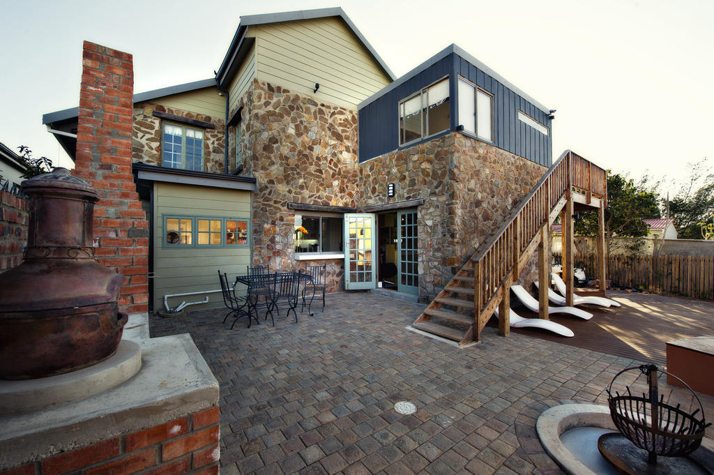 Hotel Funky Town Jeffreys Bay Exterior foto