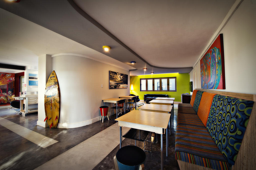 Hotel Funky Town Jeffreys Bay Exterior foto